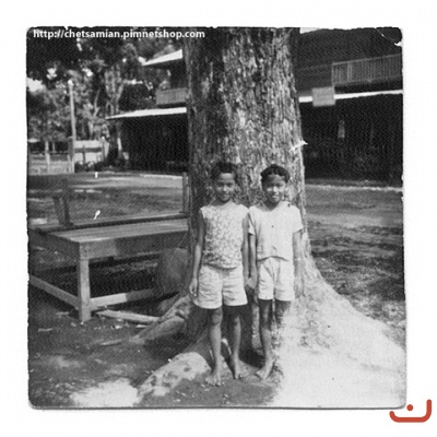 ครูอาภรณ์ กับครูปราณี ในอดีต ภาพที่ ๒๖